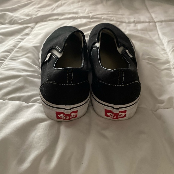 black slip on vans - Picture 4 of 4